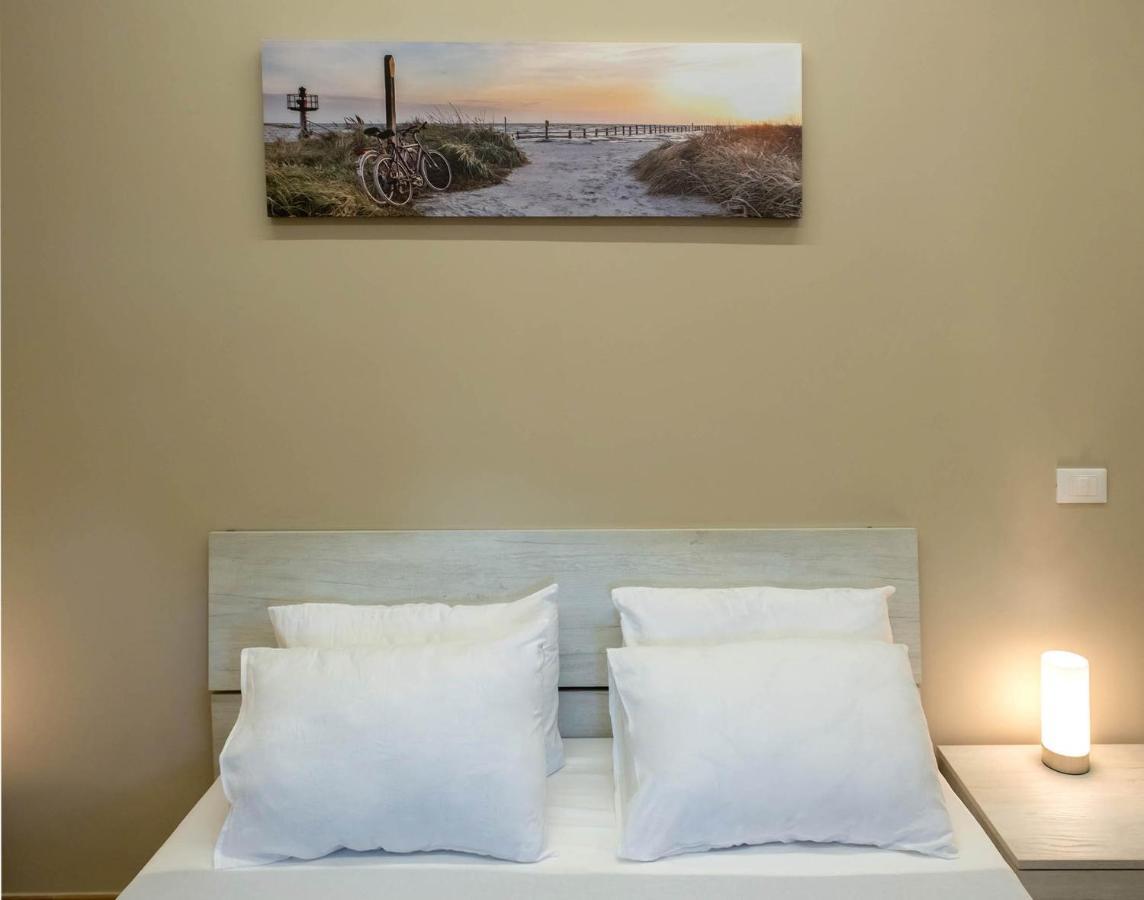 Fix You Apartment Fco Фиумичино Екстериор снимка